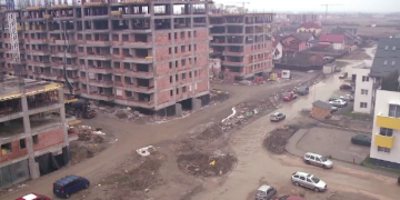 Români, atenție când vă cumpărați un apartament! După ani de zile, se schimbă regulile pentru investitorii care vor să ridice blocuri! Ce nu mai au voie să facă: