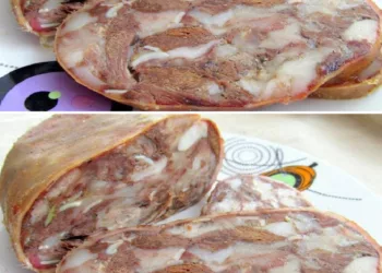 Tobă de casă din ciolan și urechi de porc